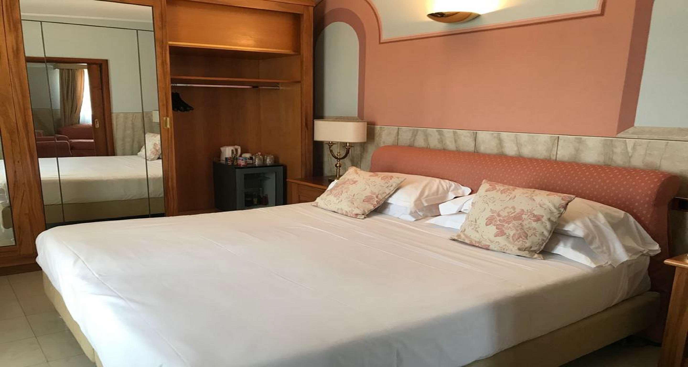 Best Western City Hotel Genova Esterno foto